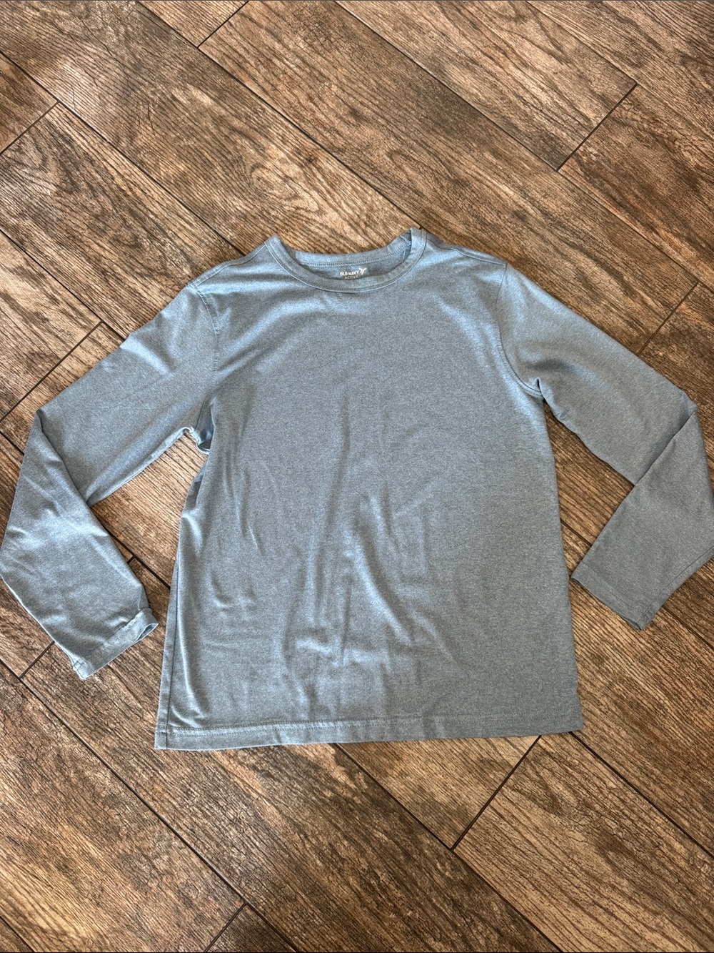 Old Navy Long Sleeve Tee in Light Blue